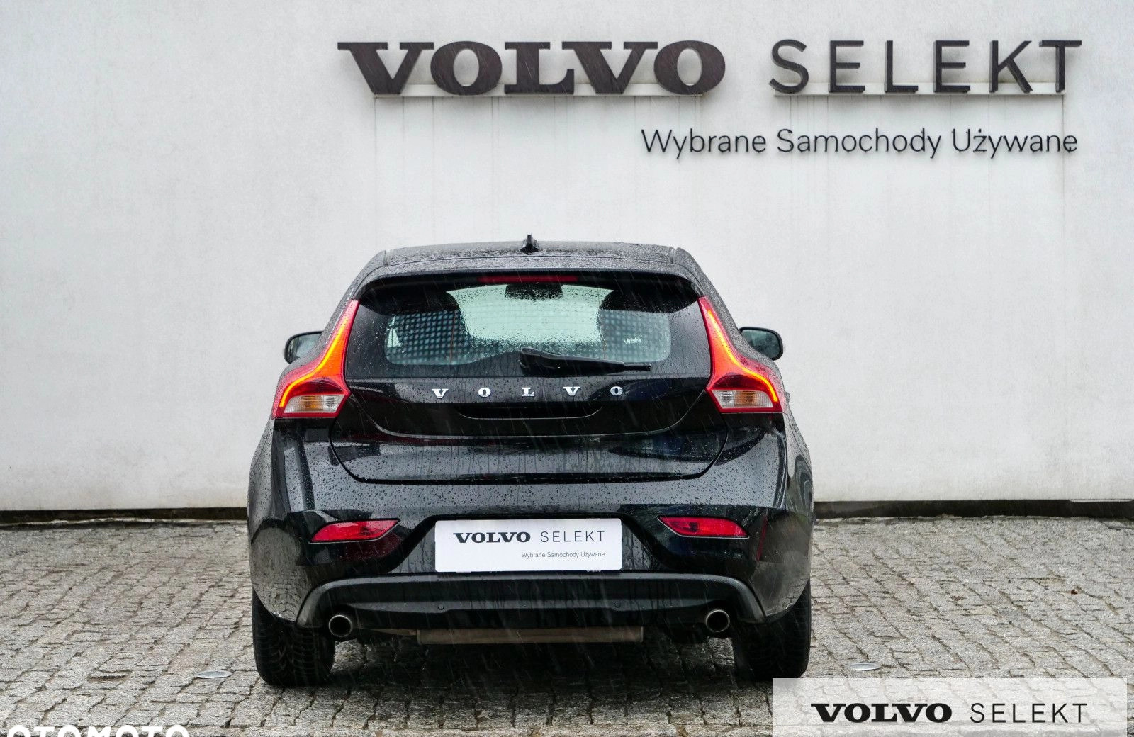 Volvo V40 cena 79900 przebieg: 63687, rok produkcji 2019 z Dukla małe 631